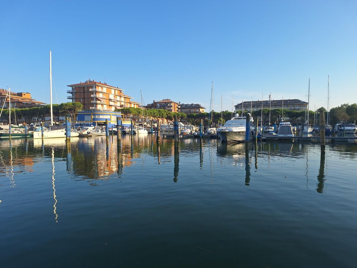 Mobile Reparaturen an Motorbooten in CAORLE Italien